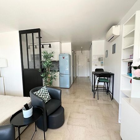 Appartamento Nice, Grand Studio - Piscine - Terrasse Vue Mer Esterno foto